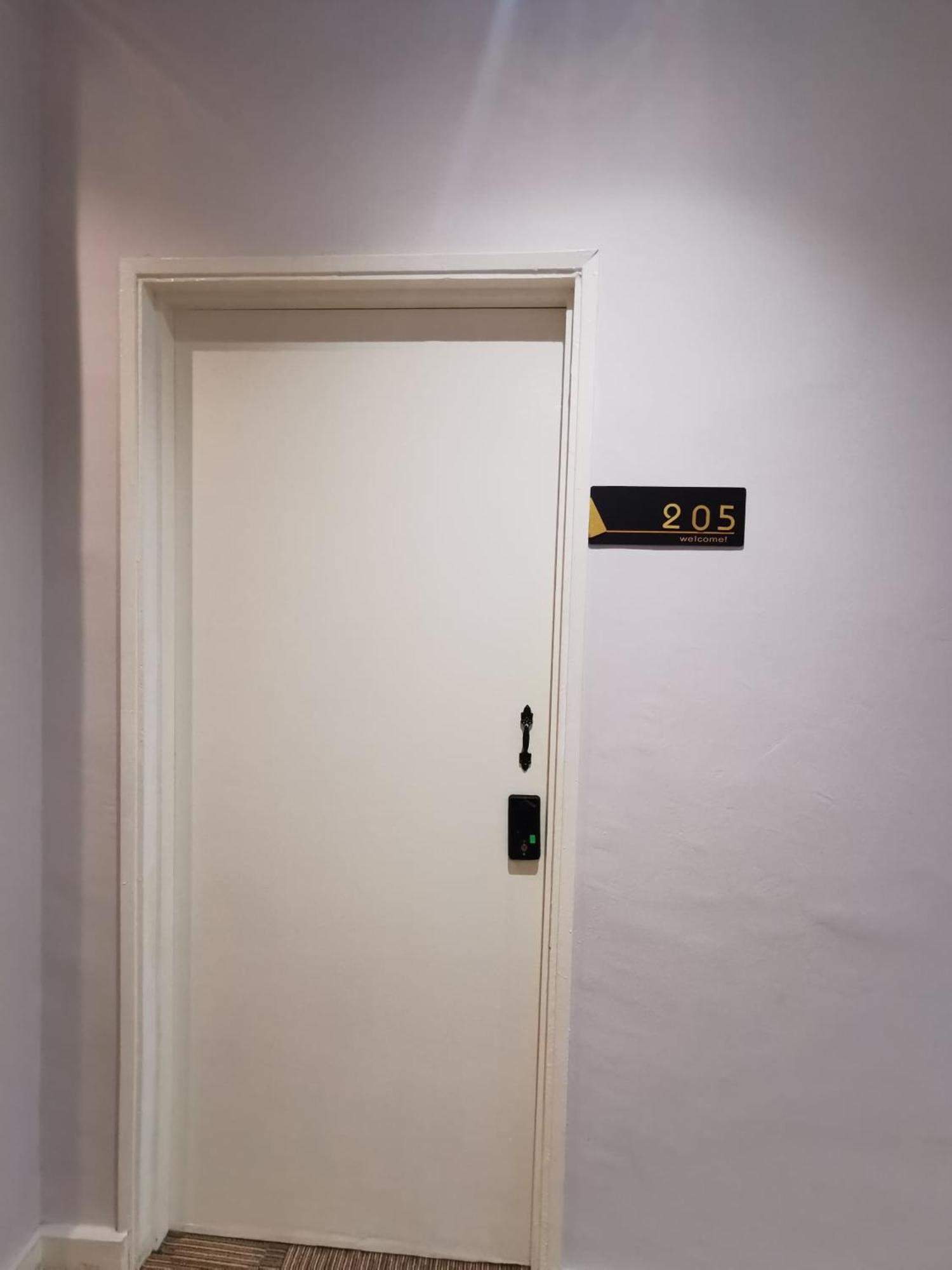 Autumn Guesthouse'S Near Jalan Alor Bukit Bintang クアラルンプール エクステリア 写真